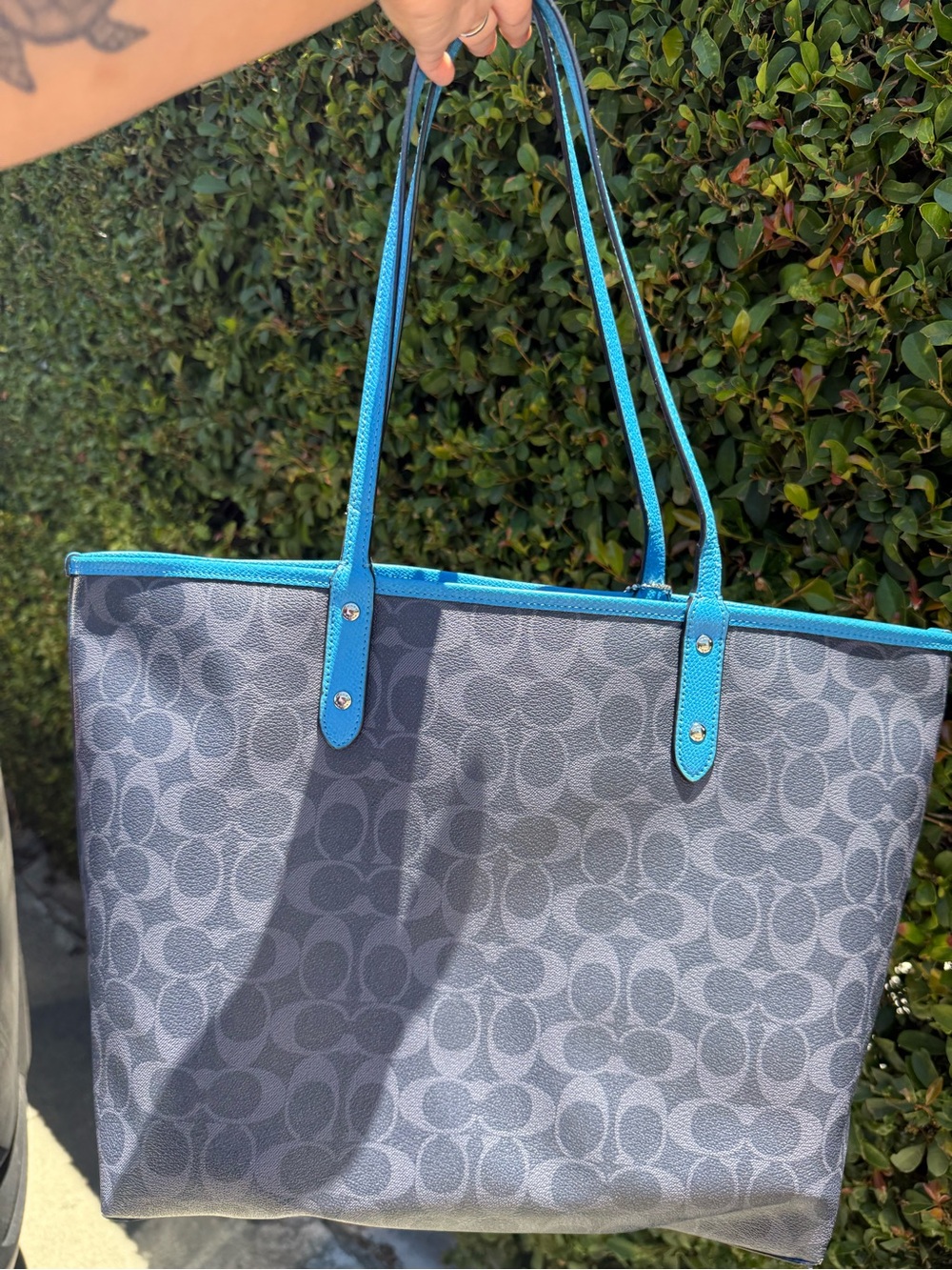 Reversible Coach Gray Signature Tote with Bright Blue Trim - Picture 2 of 3